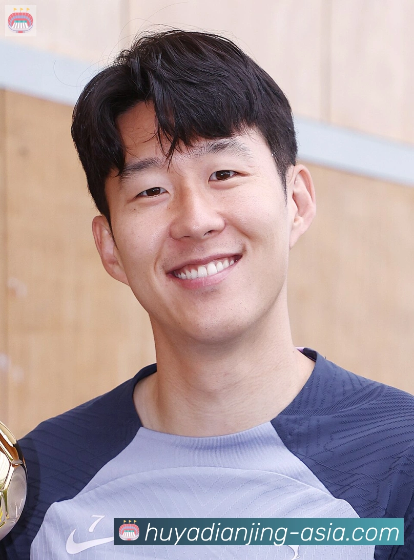 劳塔罗·马丁内斯